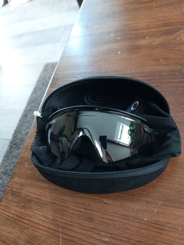 Used Oakley Encoder prizm 2025 bike — image 4 of 6