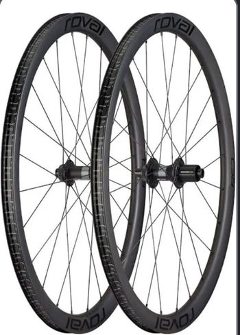 Used Roval Rapide C38 2026 bike — image 2 of 2