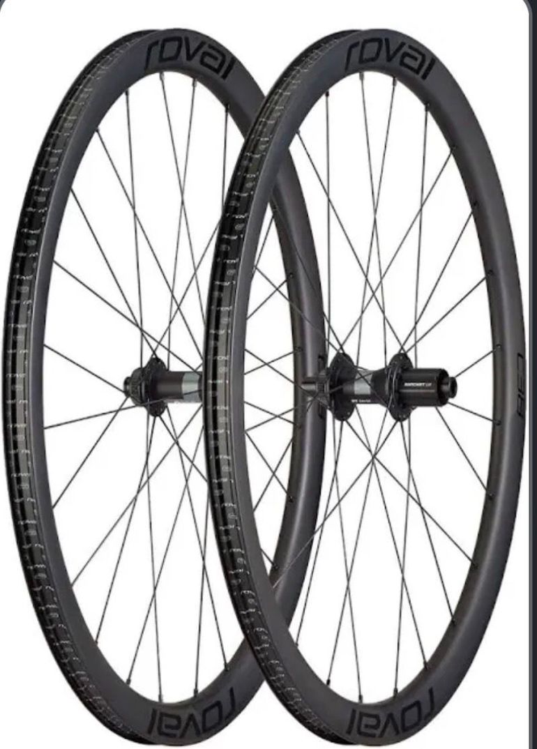 Used Roval Rapide C38 2026 bike — image 2 of 2