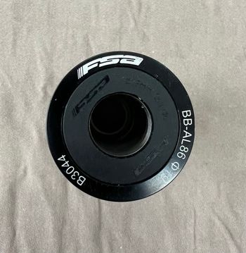 Used Fsa BB-AL86/19 bike