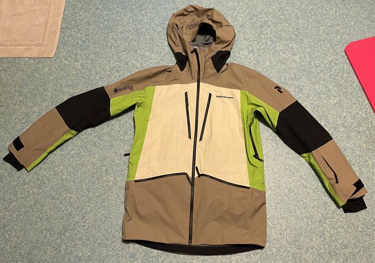 Used Peak Performance Veste de ski Gore Tex Pro 2026 bike — image 1 of 5