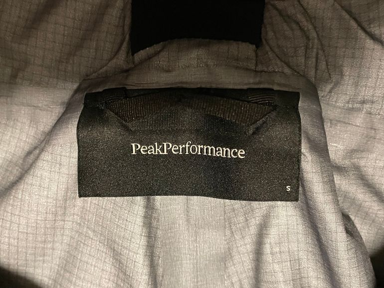 Used Peak Performance Vertical GORE-TEX Pro 3L Shell Jacket Homme 2026 bike — image 7 of 7