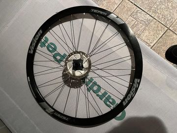 Używany Vision Team 35 Disc Wheelset bike — zdjęcie 2 z 3