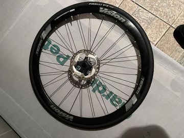 Używany Vision Team 35 Disc Wheelset bike — zdjęcie 3 z 3