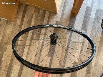 Used Race Face Turbine R 30 bike — image 4 of 5