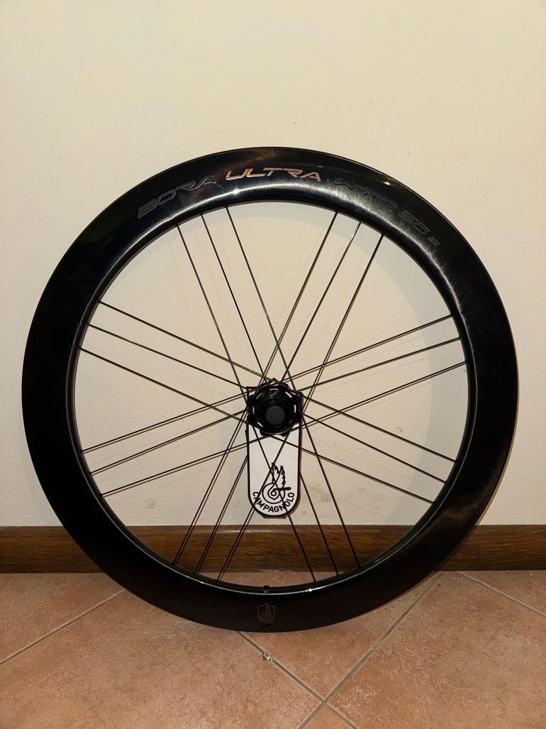 Used Campagnolo Bora Ultra WTO 60 C19 Disc Brake Wheelset 2023 bike — image 1 of 6
