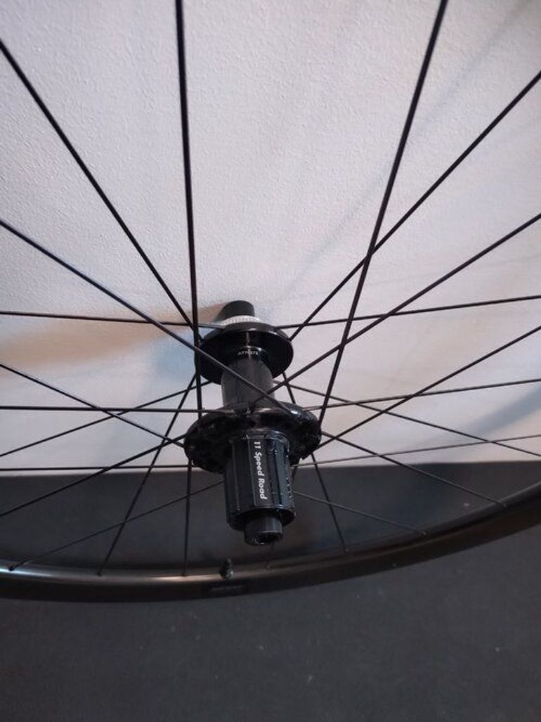 Used Giant SLR 1 36 Wheelset 2025 bike — image 3 of 6