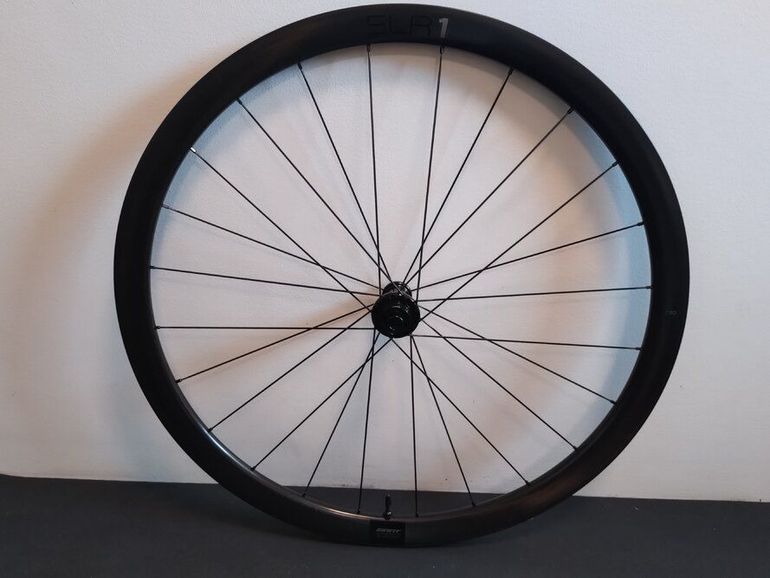 Used Giant SLR 1 36 Wheelset 2025 bike — image 4 of 6