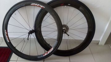 Zipp Ruote Carbonio bike usato — immagine 2 di 3