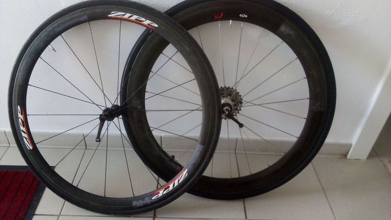 Zipp Ruote Carbonio bike usato — immagine 2 di 3