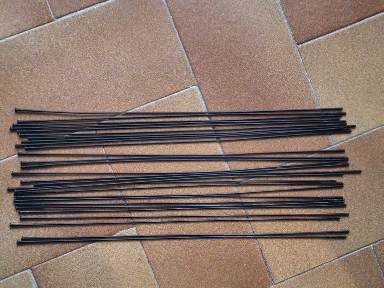 Used Pillar Raggi Straight Pull 2/1.5/2mm 305mm bike — image 1 of 3