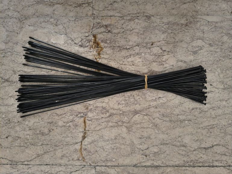 Used Pillar Raggi Straight Pull 2/1.5/2mm 305mm bike — image 1 of 3