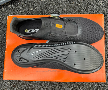 Used Dmt KR1 Chaussures route carbone performance neuves bike — image 3 of 4