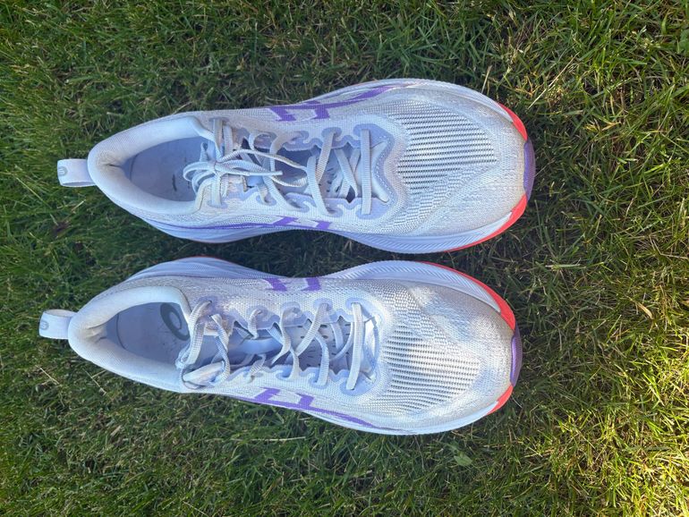 Used Asics Superblast 2 bike — image 3 of 6