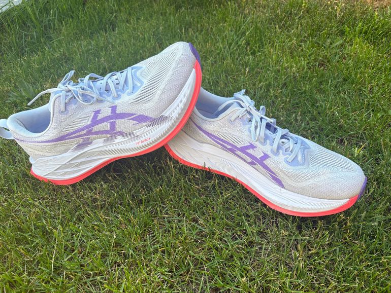 Used Asics Superblast 2 bike — image 4 of 6