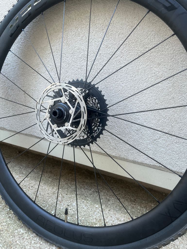 Used Bontrager Aeolus 37 Carbon Wheels Pair 2025 bike — image 3 of 7