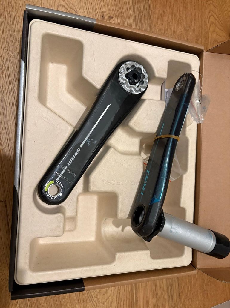 Used Sram Red DUB Crankset 172.5 bike — image 2 of 2