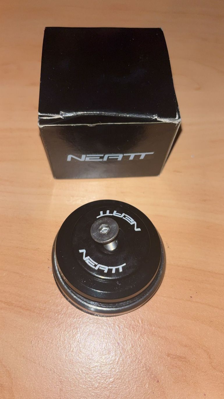 Used Neatt jeu de direction bike — image 1 of 4