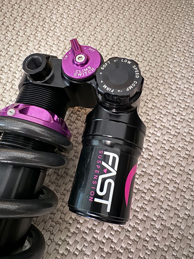 Used FAST Suspension Fenix 2.0 Enduro Shock 2026 bike — image 4 of 10