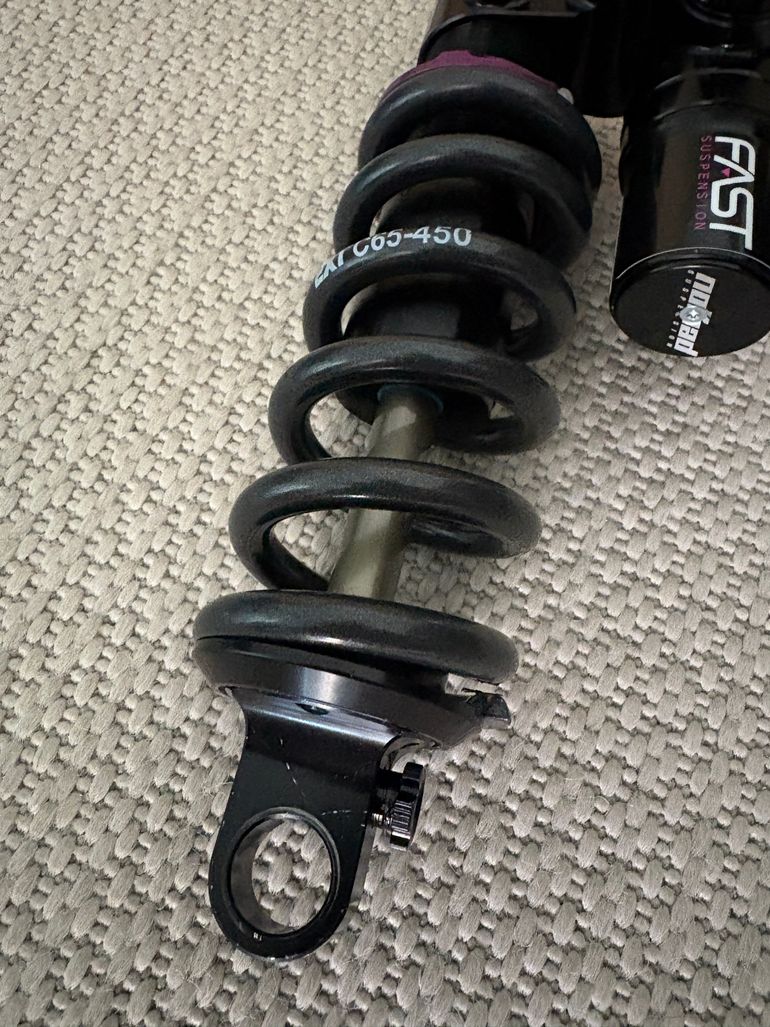 Used FAST Suspension Fenix 2.0 Enduro Shock 2026 bike — image 5 of 10