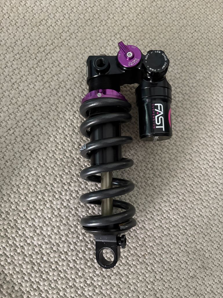 Used FAST Suspension Fenix 2.0 Enduro Shock 2026 bike — image 6 of 10