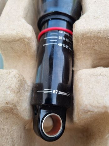 Used RockShox Super Deluxe Select 2024 bike — image 4 of 5