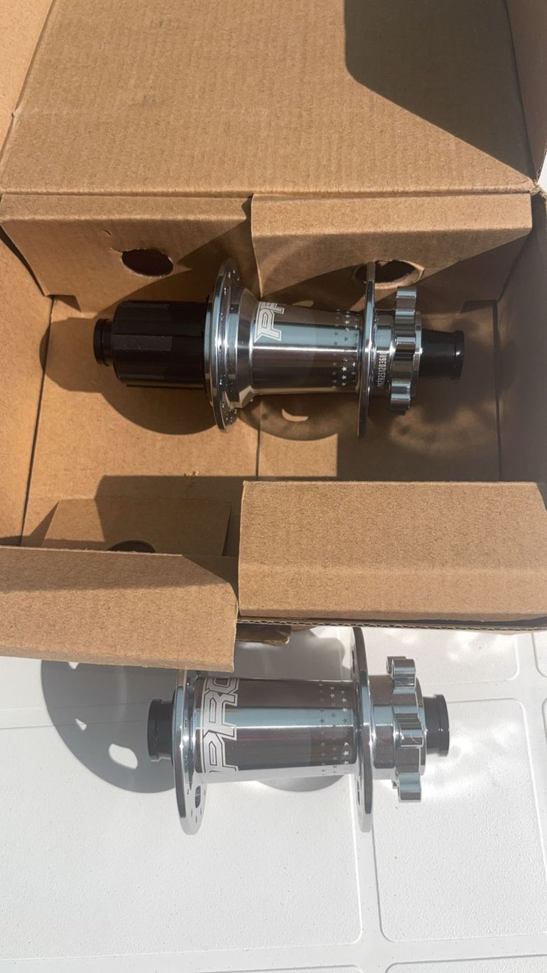 Used hssns PRO7 VTT Hub bike — image 4 of 5