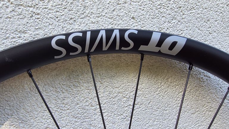 Used Dt Swiss HXC 1700 HYBRID 2026 bike — image 3 of 10