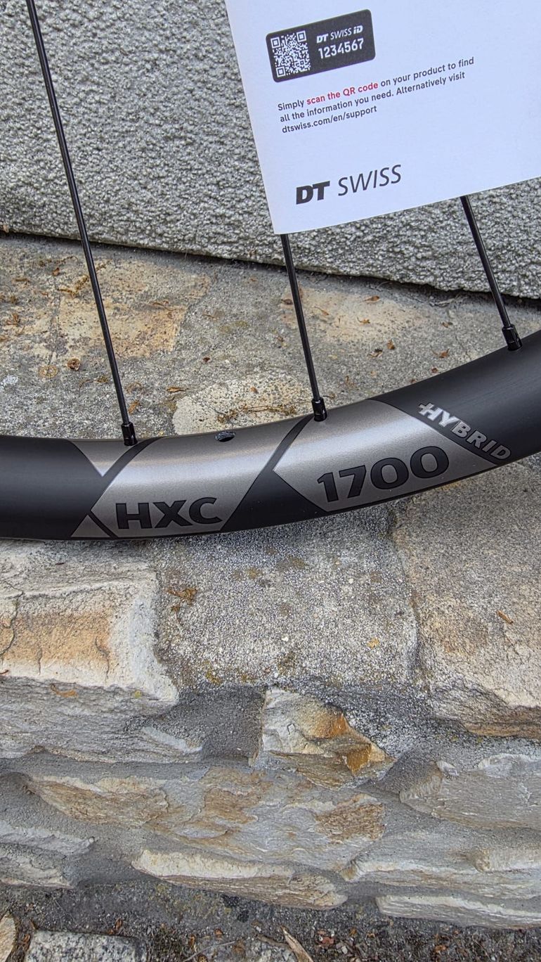 Used Dt Swiss HXC 1700 HYBRID 2026 bike — image 1 of 10