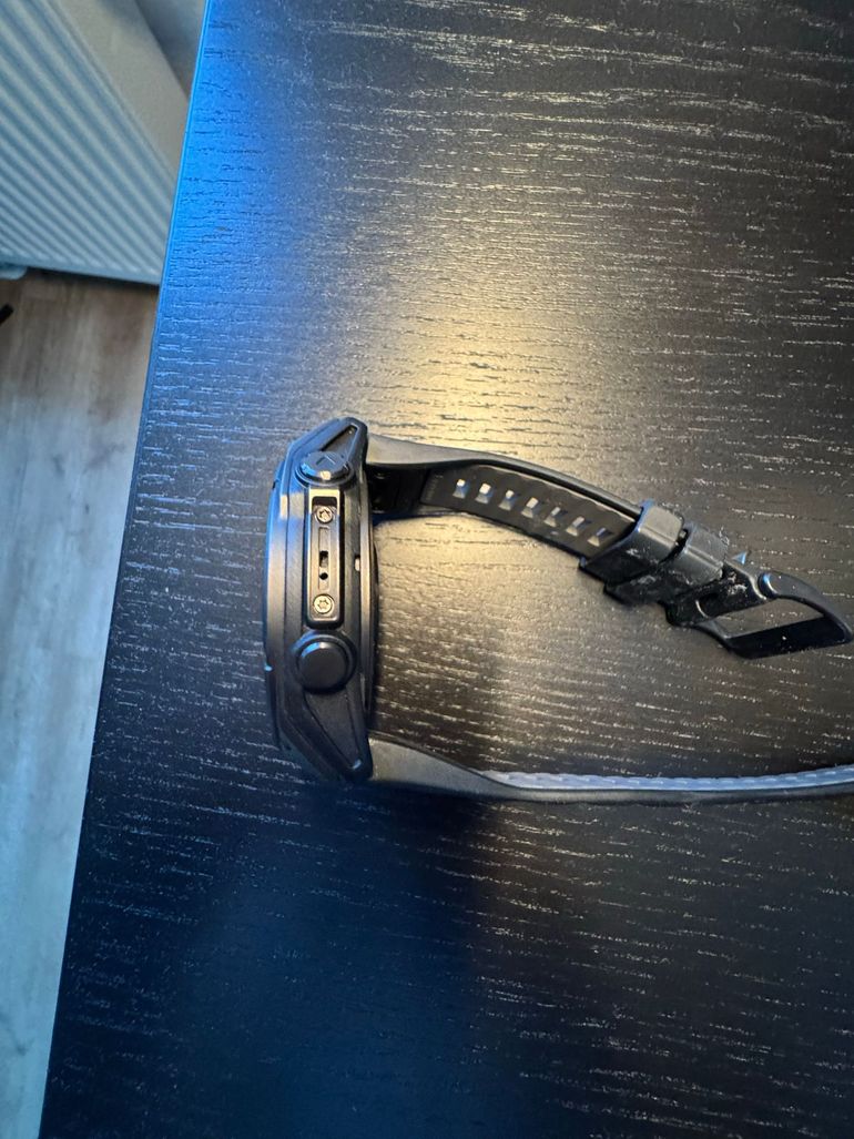 Used Garmin Fenix 8 AMOLED 47mm 2025 bike — image 4 of 6