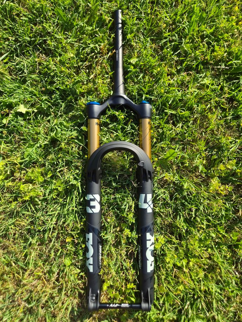 Used Fox 34 Factory 29" 130mm GRIP2 2024 bike — image 1 of 6