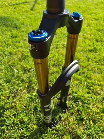 Used Fox 34 Factory 29" 130mm GRIP2 2024 bike — image 3 of 6