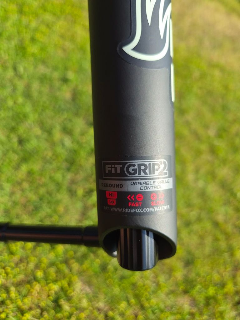 Used Fox 34 Factory 29" 130mm GRIP2 2024 bike — image 6 of 6