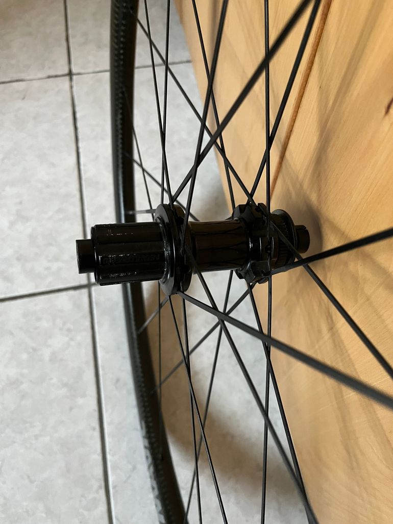 Used Mavic SL 32 Disk UST bike — image 5 of 5
