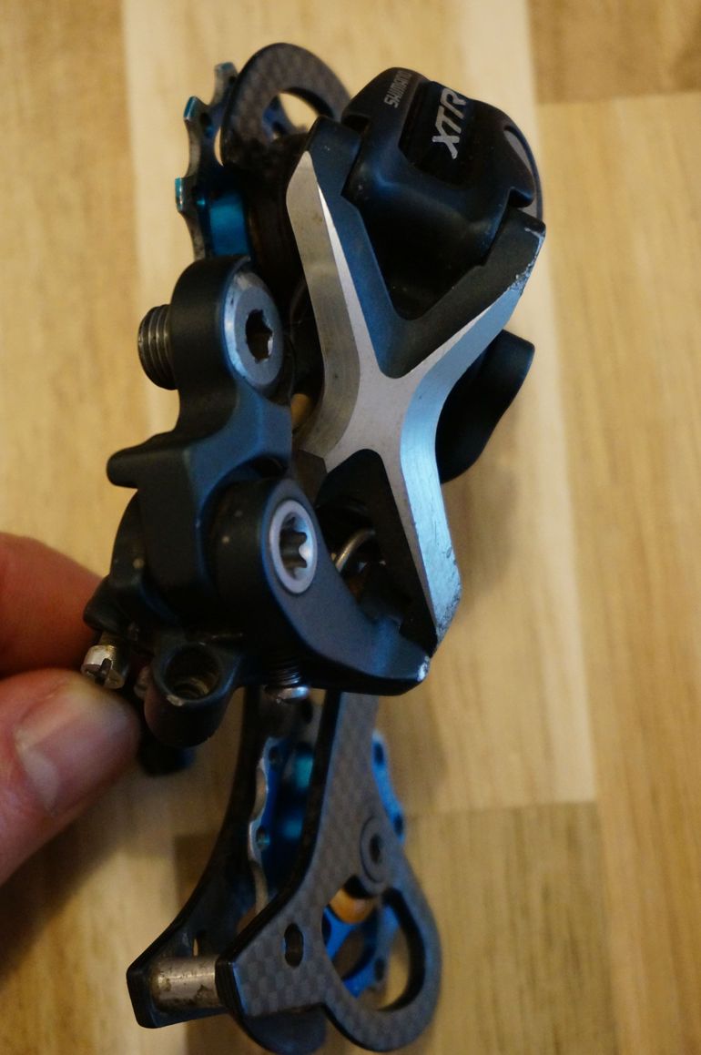 Used Shimano XTR RD-M972 9-speed bike — image 15 of 19