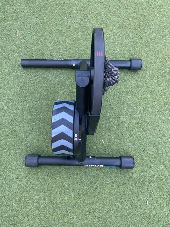 Used Wahoo KICKR CORE Smart Trainer bike — image 4 of 5