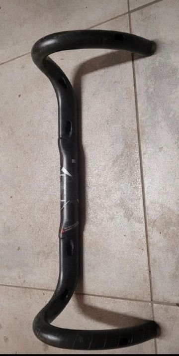 Brugt Fsa Carbon Handlebar bike — billede 6 af 6