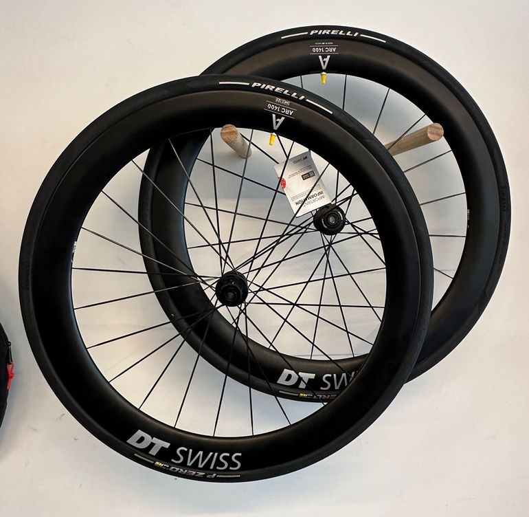 Used Dt Swiss ARC 1400 DICUT 55 Carbon Disc Brake Wheelset 2026 bike — image 1 of 3