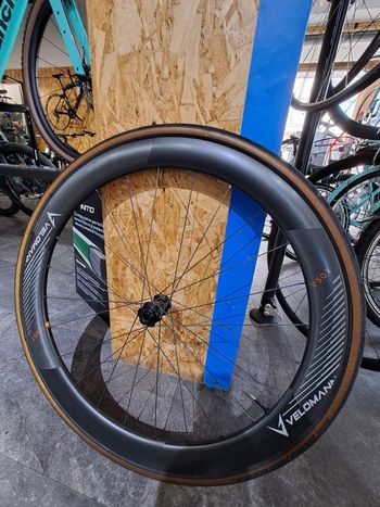 Used Velomann V50R 50mm Carbon Wheels 2026 bike — image 2 of 4