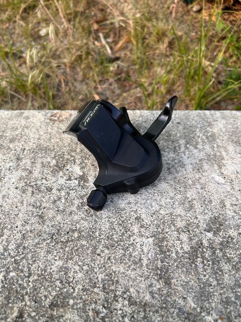 Used Shimano Acera 2s bike — image 4 of 9