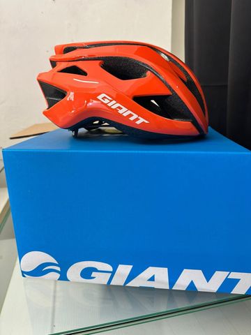 Used Giant Casco Helmet 2022 bike — image 1 of 2