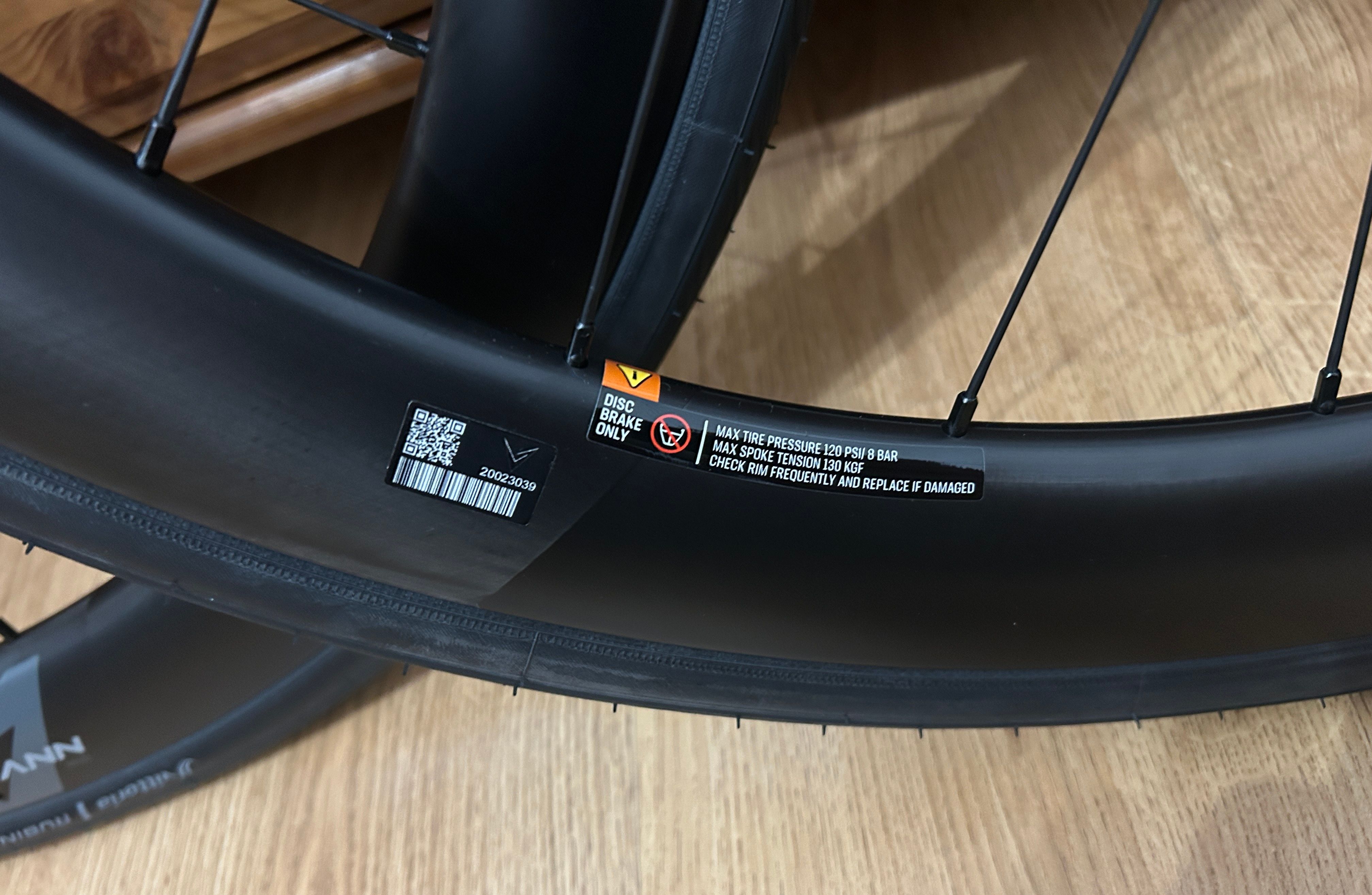 Velomann Plutonium 50 Disc CL Carbon Wheelset 2026