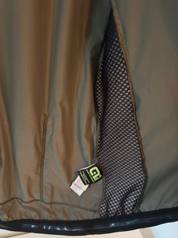 Used Ale cycling Solid Colour Block SS Cycling Jersey 2025 bike — image 8 of 9
