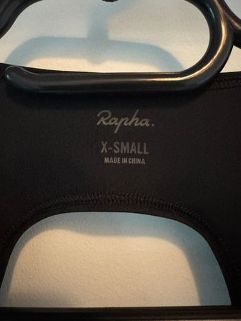 Used Rapha Core Bibshort schwarz/schwarz XS 2025 bike — image 7 of 8