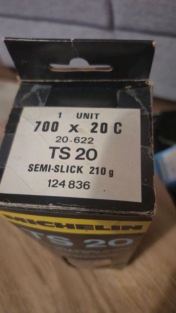 Used Michelin TS 20 700x20C / 20-622 bike — image 2 of 3