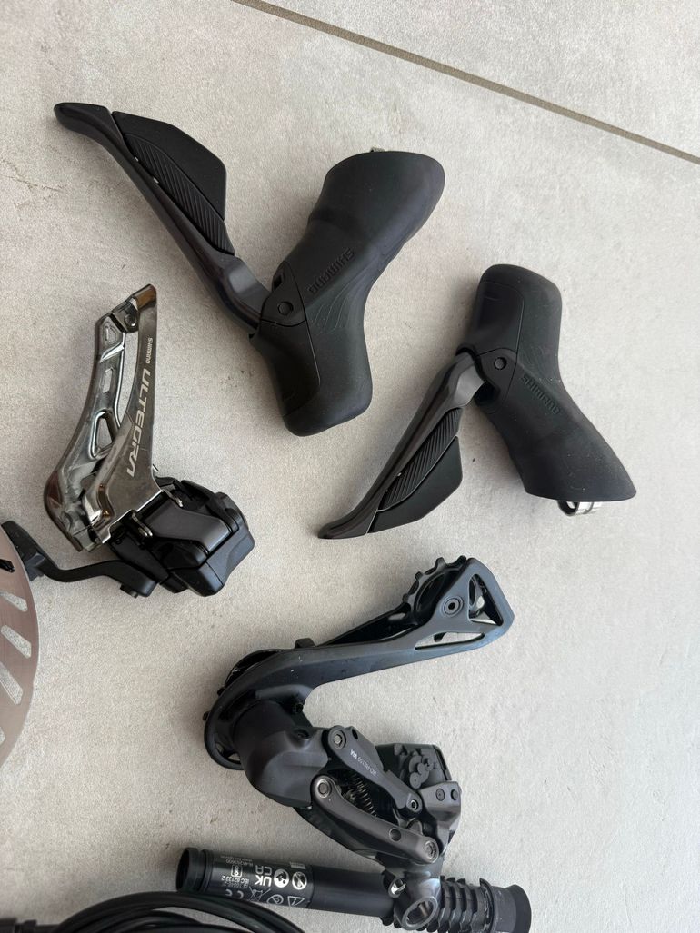 Used Shimano Ultegra R8170 12-Speed Di2 Groupset 2026 bike — image 4 of 5