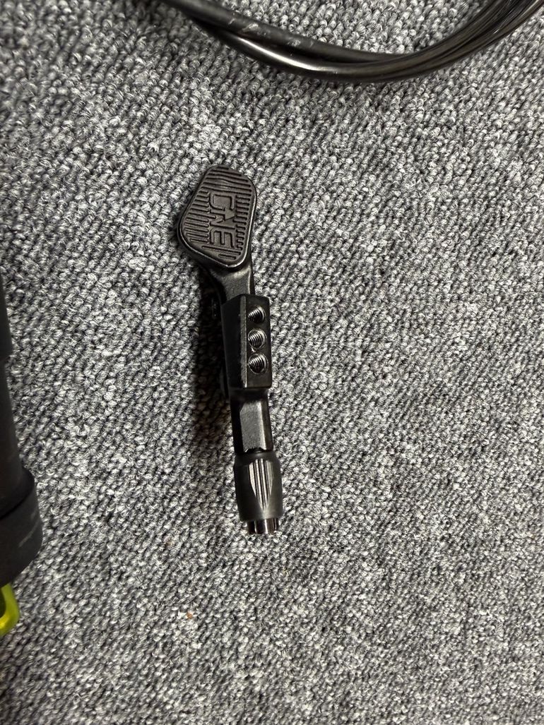 Used Oneup Tige de selle telescopique V3 34.9 180mm 2026 bike — image 8 of 9