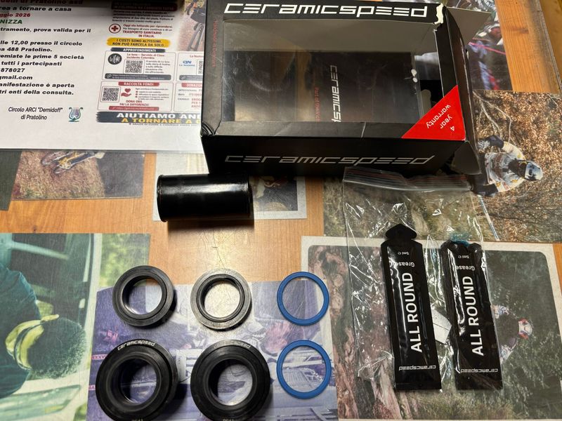 Used Ceramicspeed BB86 Press Fit Shimano 2025 Drivetrain & Pedals