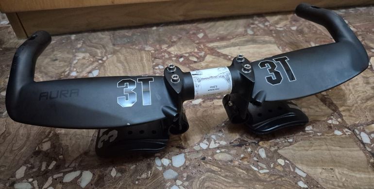 Used 3T Aura Pro Carbon TT Triathlon Aero Base Bar Handlebar Stealth 42cm bike — image 6 of 9