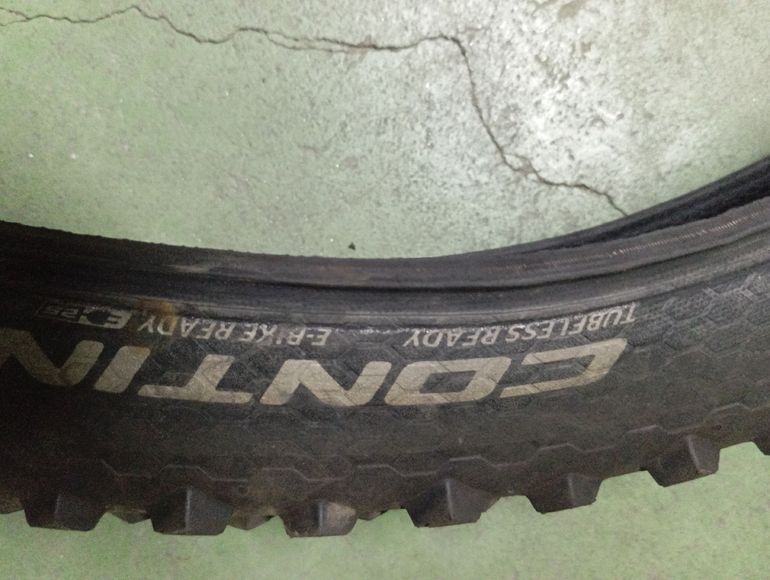 Used Continental Mountain King V2 27,5x2.3 bike — image 2 of 3